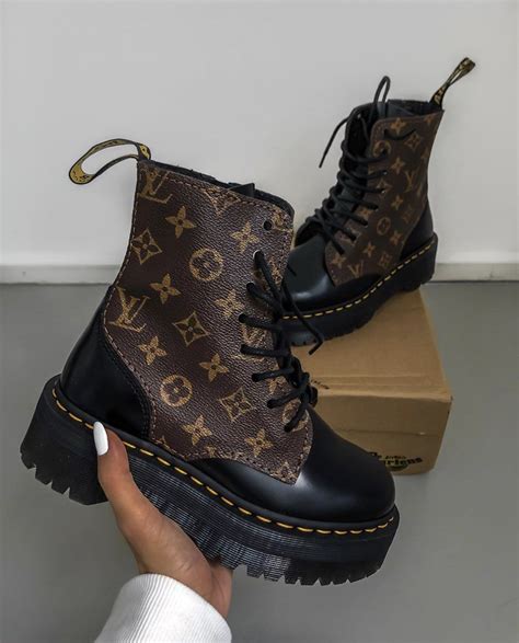 louis vuitton boat shoes|louis vuitton high heel boots.